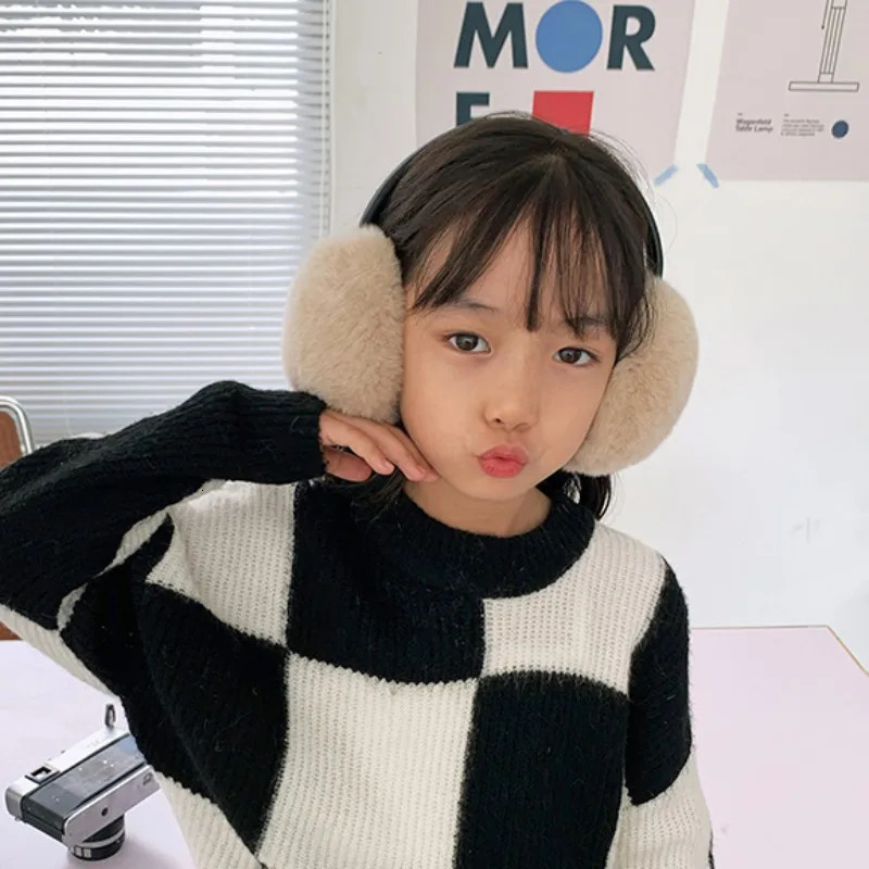 1 Real Fox Fur Soft Plush Earrings Winter Accessories Warm Earrings Children and Girls Fashion Earrings 241205