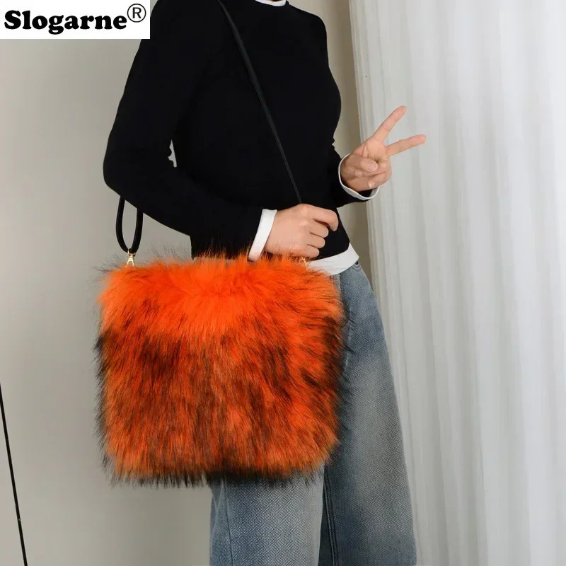Womens Artificial Raccoon Fur Handbag Womens Winter Soft and Fluffy Large Capacity Handbag High Quality Fur Cross Body Bag 241206