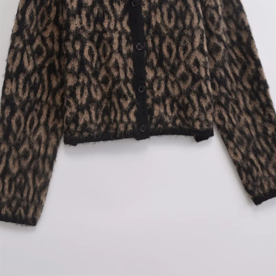PB ZA autumn womens clothing style slim fit leopard print soft glutinous knitted top round neck cardigan short jacket 241203
