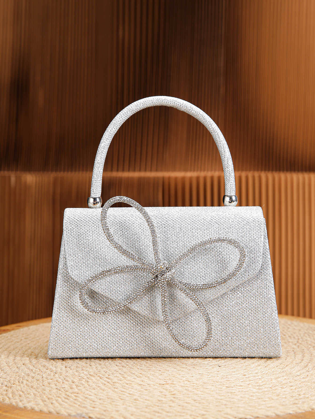 Clutch Bag New Fashion Diamond Banquet Bag Handmade Shining Full Diamond Bow Handbag Crossbody Bag 240920