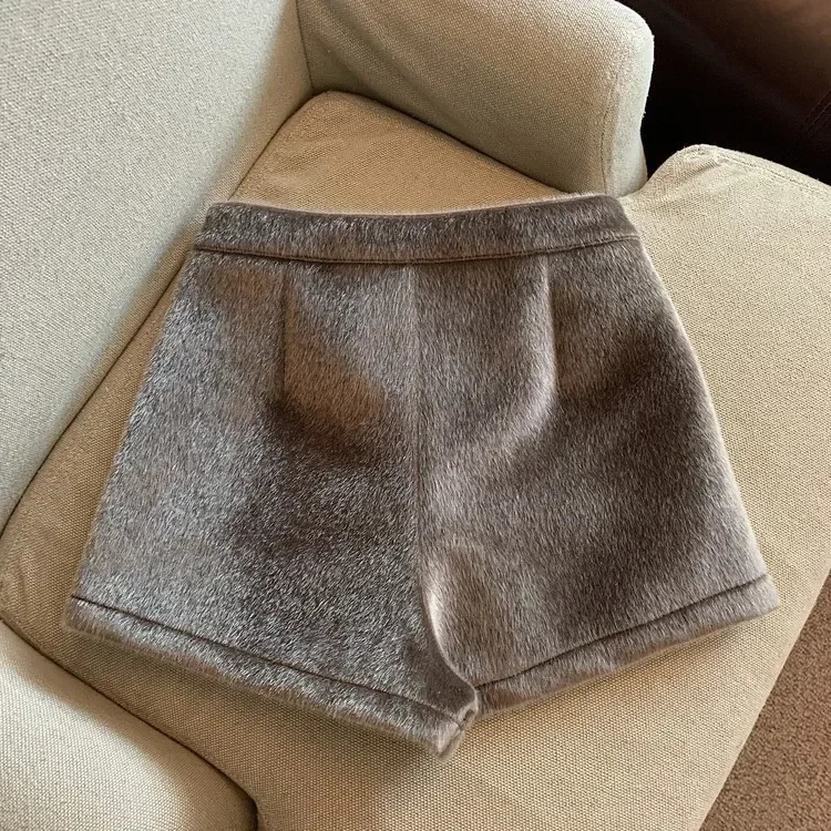 Pantalones Cortos De Mujer Shorts Womens Retro Black Fur Shorts Womens High Waist Autumn Ultra Thin Sexy Harajuku Women 241206