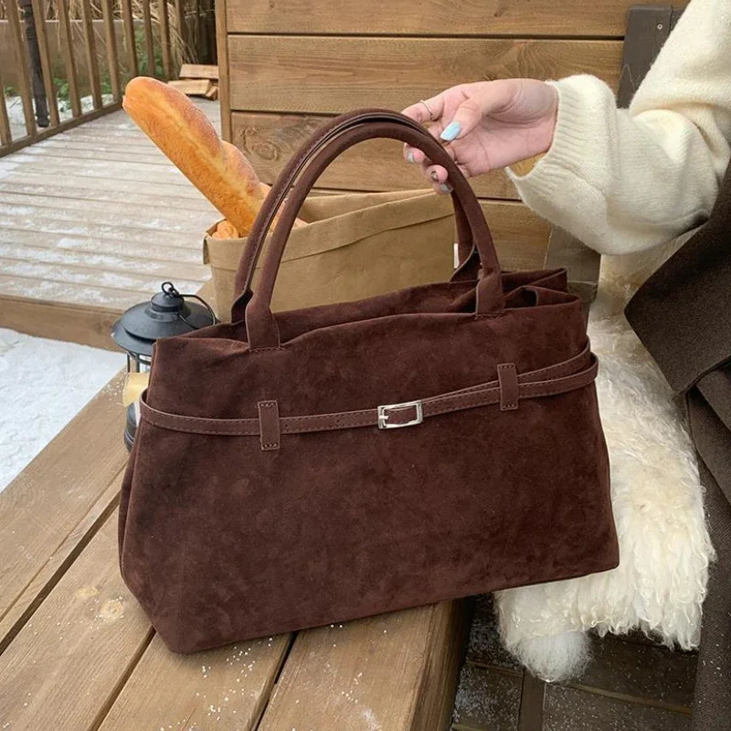 Vintage Velvet Large Capacity Womens Handbag Business Womens Shoulder Bag Portable Matte Leather Womens Soft Handbag 241205