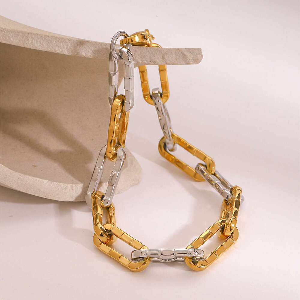 Classic Bracelet for Women Bangle Stainless Steel Designer Cuff Jewelry Diamond design for Woman Party Gift very nice