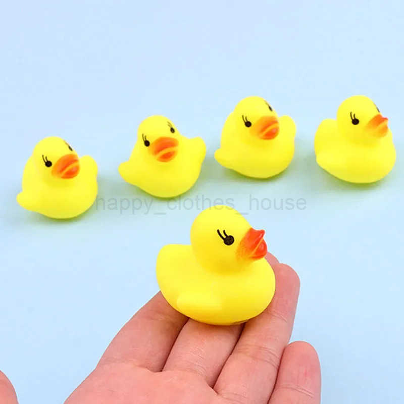 5Pcs/set Kids Floating Bath Toys Mini Swimming Rings Rubber Yellow Ducks Fishing Net Washing Swimming Toys Water Fun pool toysXJ241207