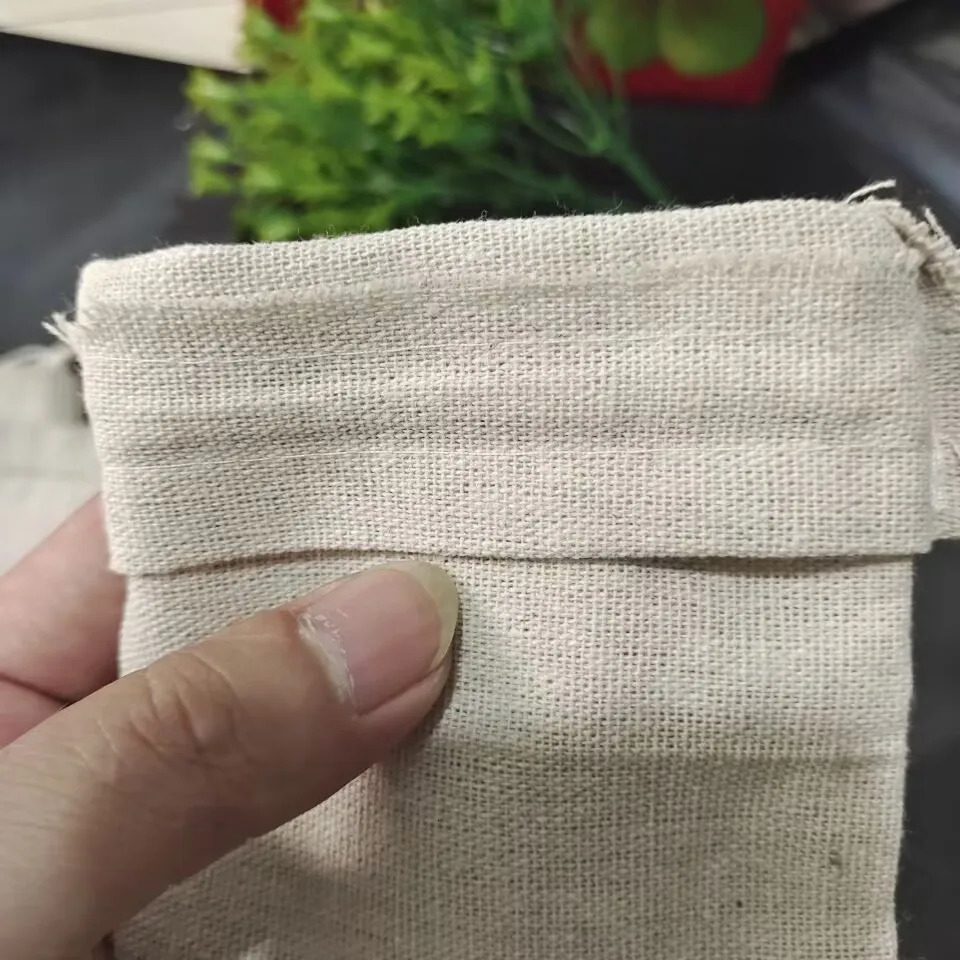 50 pieces/batch 7x9 9x12 10x14cm Burlap gift bag Jute drawstring bag Cotton linen jewelry bag Wedding display packaging gift bag 241206