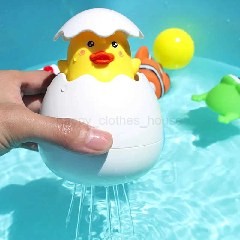 Kids Cute Suction floating water spray penguin yellow duck dinosaur egg Baby Bathing Toy Sprinkling Shower Swimming baby toysXJ241207