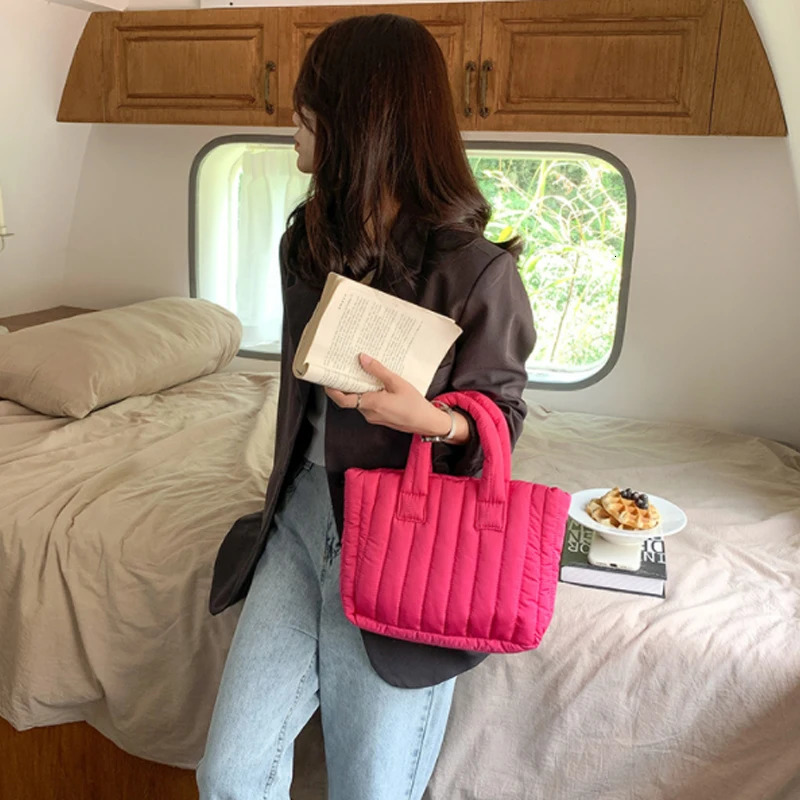 Winter handbag womens casual warm handbag down bag 241205