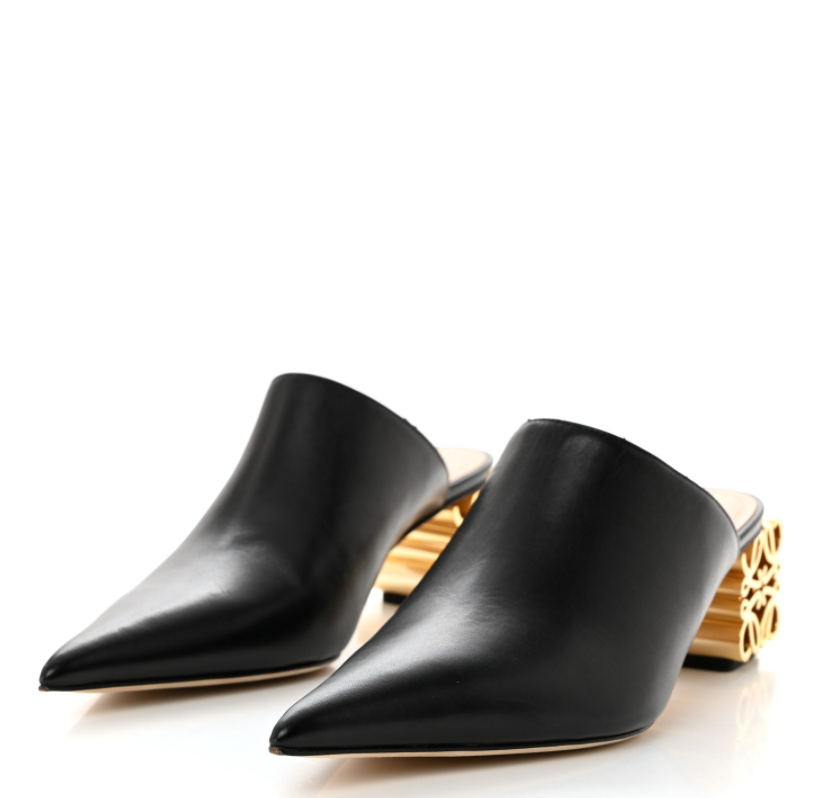 We Dress Women pumps designer heeled Calfskin Anagram Mules Anagram Heels Muller High Heels Pointed-Toe black white navy blue calf leather Elegant Women With box