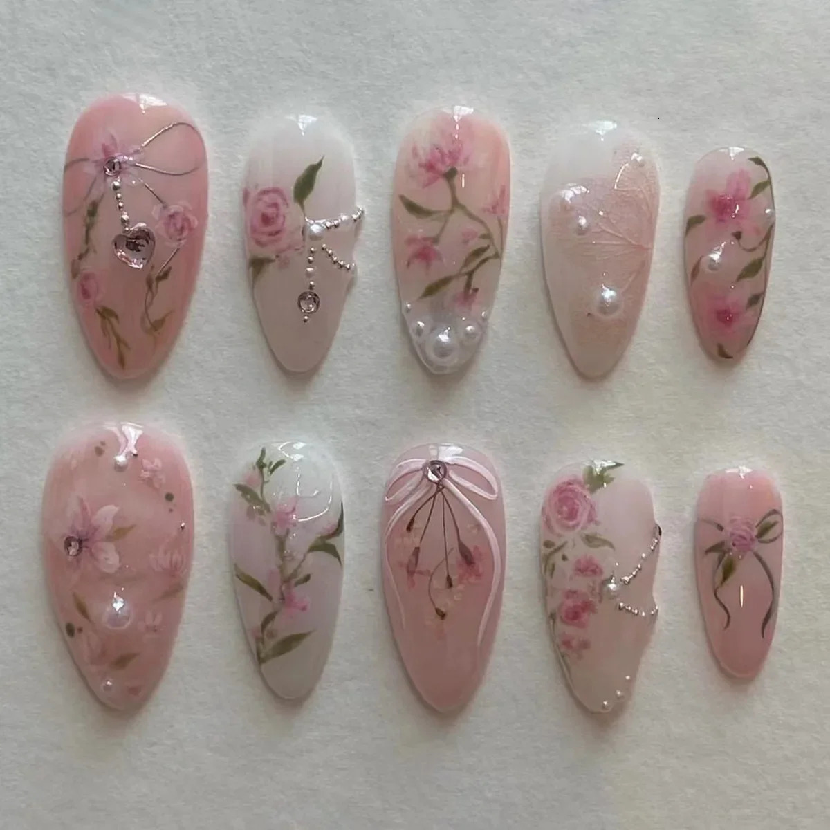 24Pcs Flora Almond Press on Nails with Glue Mori Girl Nail Art Ballet Rural Style Full Cover Wearable Acrylic Nail Manicure Tips 241206