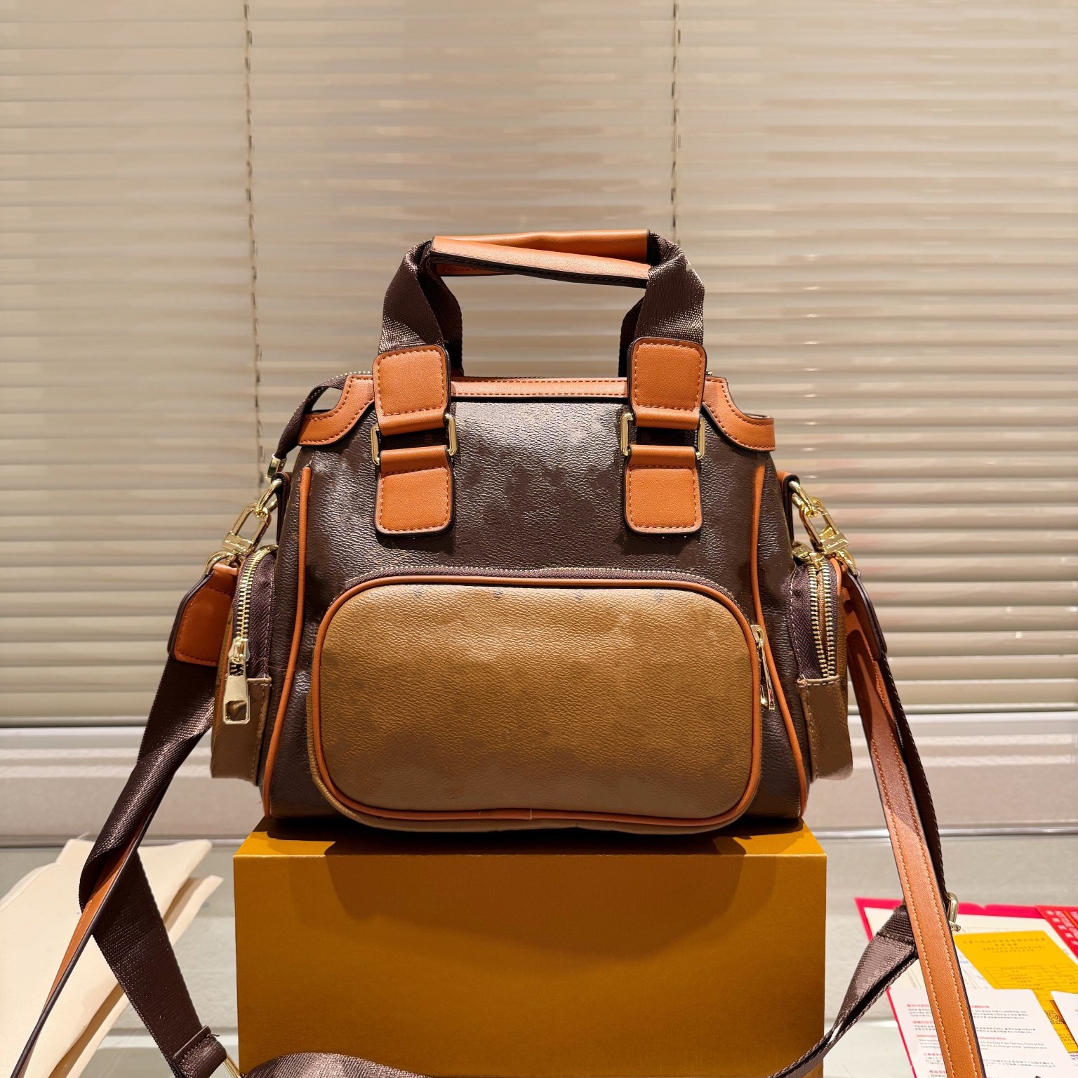 10A Luxury Designer Bag Handbag High Quality leather Camera Chain Bag Shoulder Bag Fashion Crossbody Bag Designer women's Hand-held leather woven bag Gift box