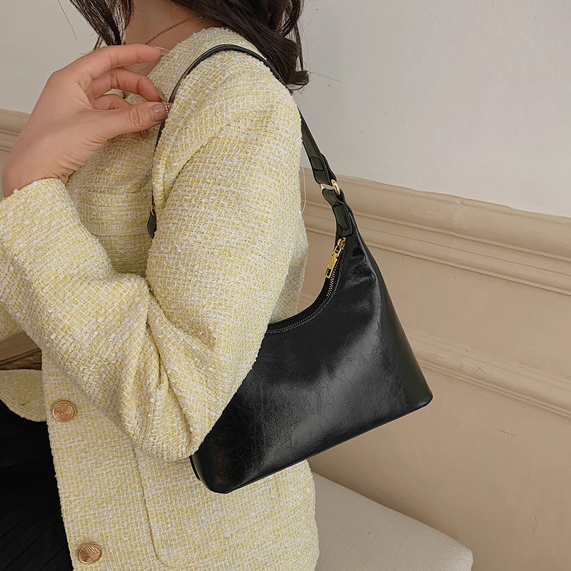 Retro PU Leather Womens Shoulder Bag Trend Green Womens Underwear Bag Minimalist Small Handbag 241205