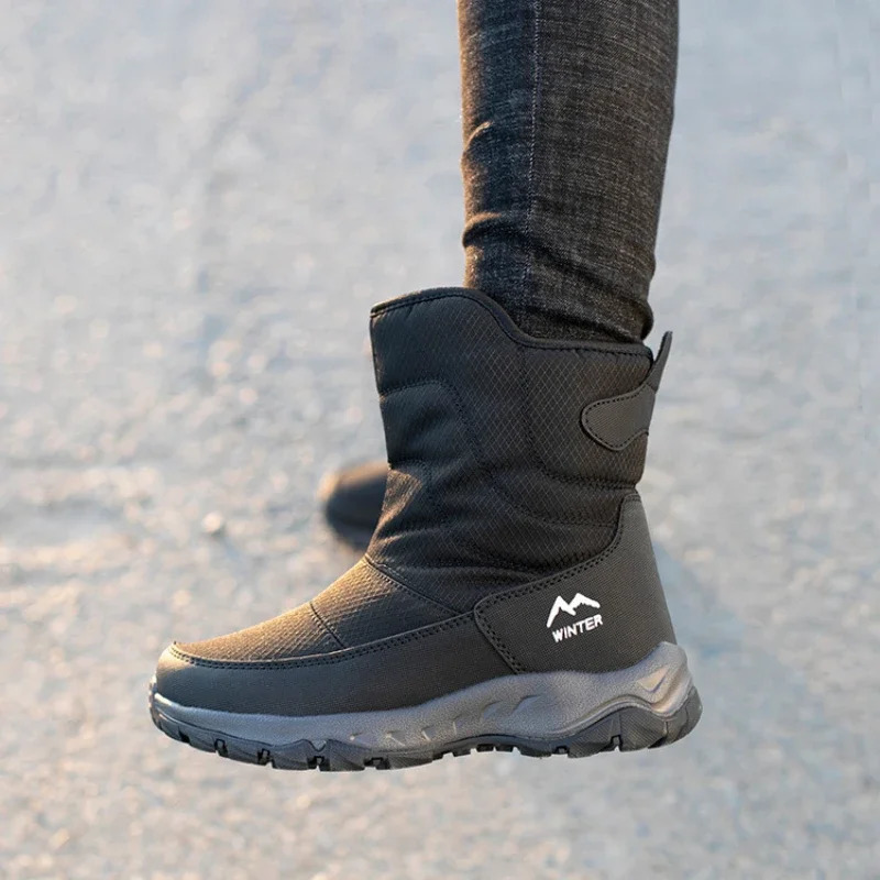 Winter couple boots outdoor travel snow zipper anti slip CottonShoes velvet warm and cold resistant casual 241206