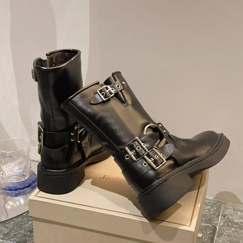 Womens Rivet Platform Short Leather Boots with Low Heel Black Belt Buckle Rock Shoes Cowboy Style Punk 241206