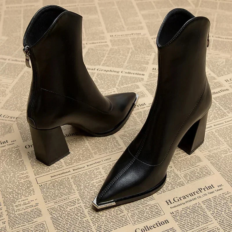 Winter High Heels Sexy Womens Shoes Short and Fat Ankle Chelsea Boots Fashion Corner Toe Zipper Gothic Pump Shoes 241206