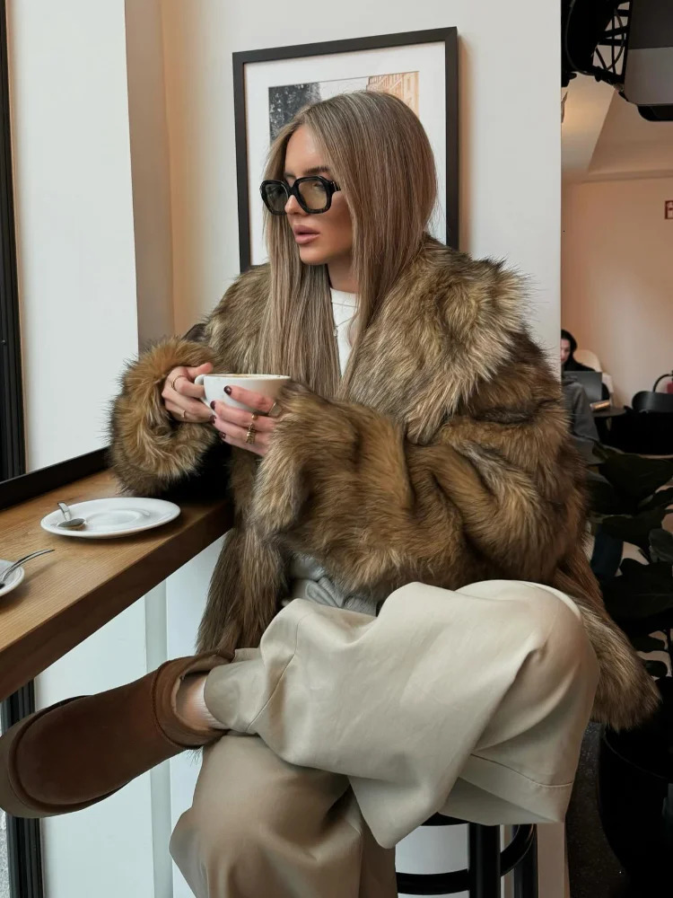 Brown Womens Fluffy Faux Fur Warm Short Coat Chic Lapel Collar Long Sleeve Furry Jacket Winter Lady High Streetwear 241206