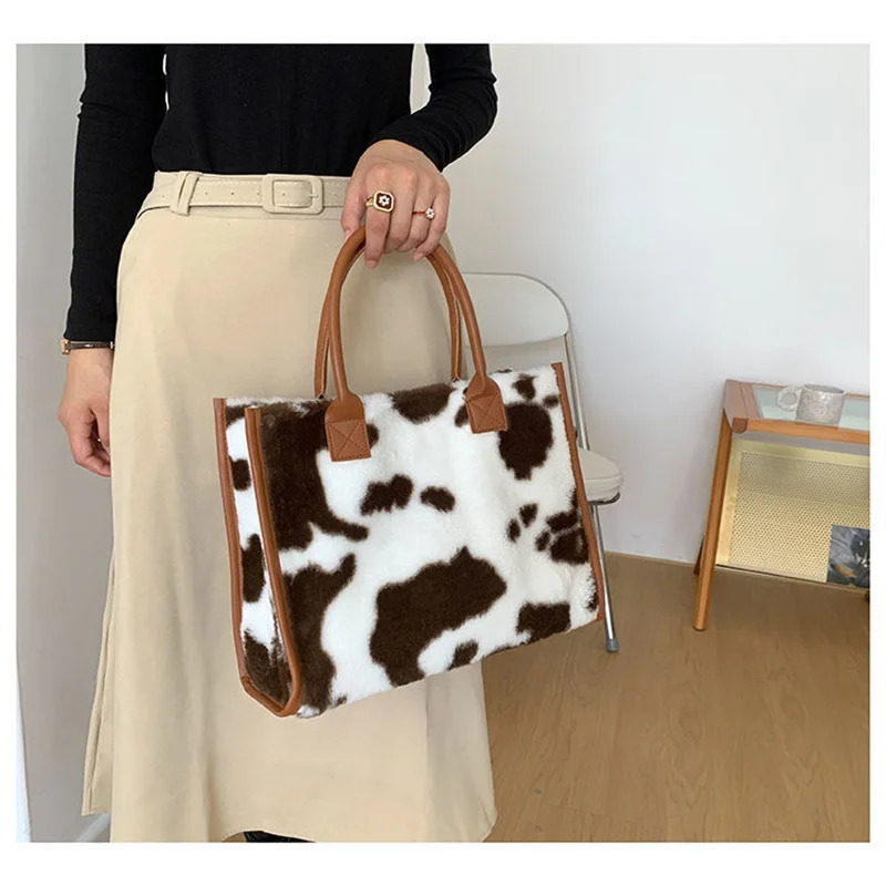 Womens Winter Handbag High Capacity Retro Leopard Pattern Fluffy Shoulder Bag Retro Plush Fashion Pink Brown Autumn 241205
