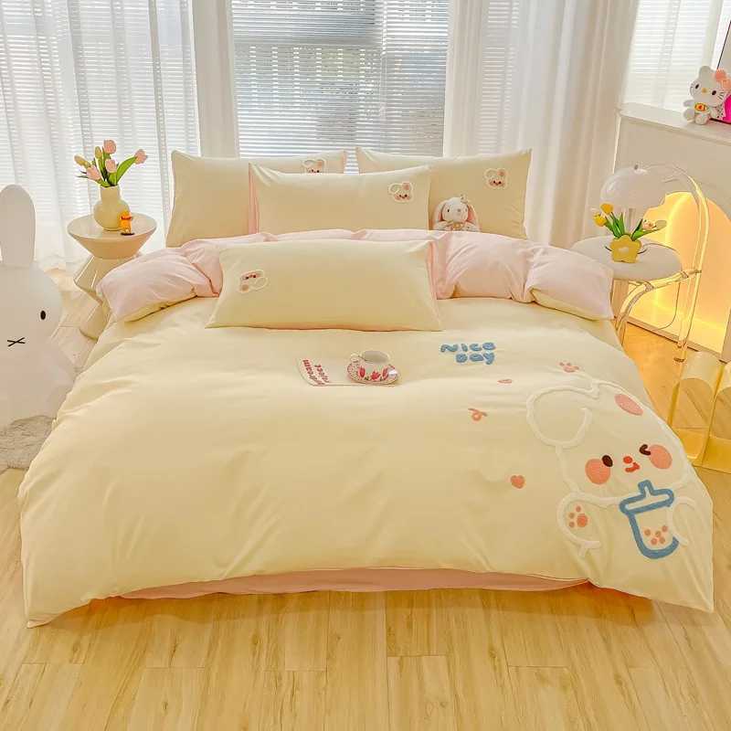 Cute Cartoon Duck Rabbit Bear Decal ChildrenS Bedding Set Double Bed Large Duvet Cover Set Bed Sheet case Four Piece SetC250122