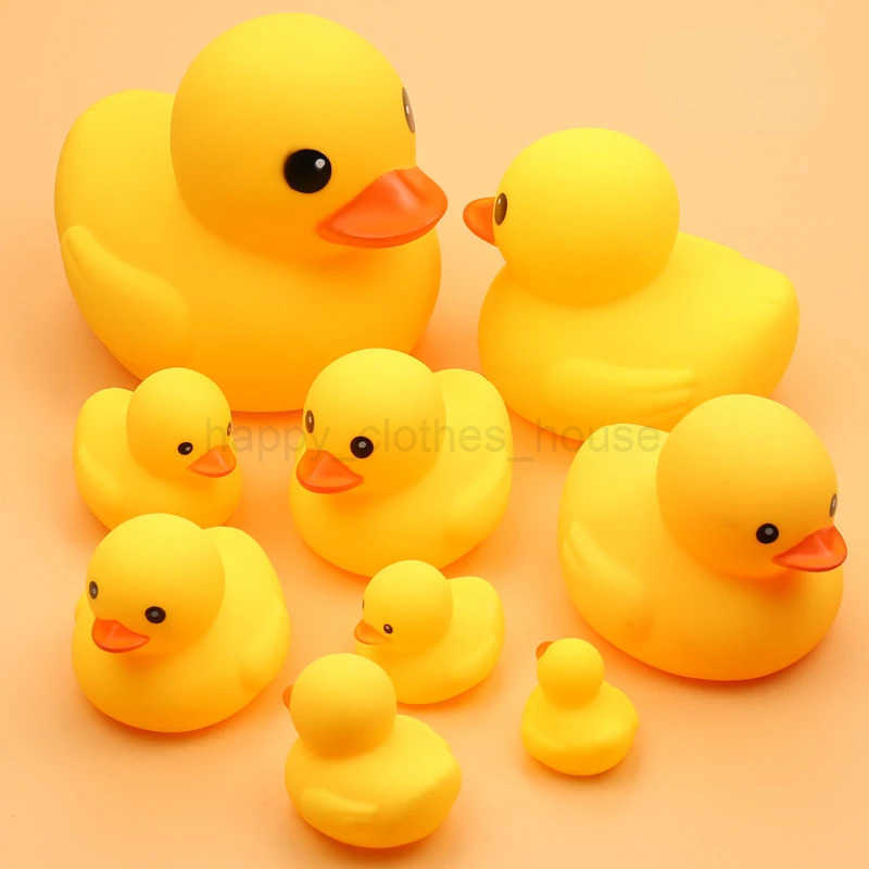 Cute Duck Baby Bath Toys Squeeze Animal Rubber Toy BB Duck Bathing Water Toy Race Squeaky Rubber Yellow Duck Toys for Kids GiftsXJ2410587