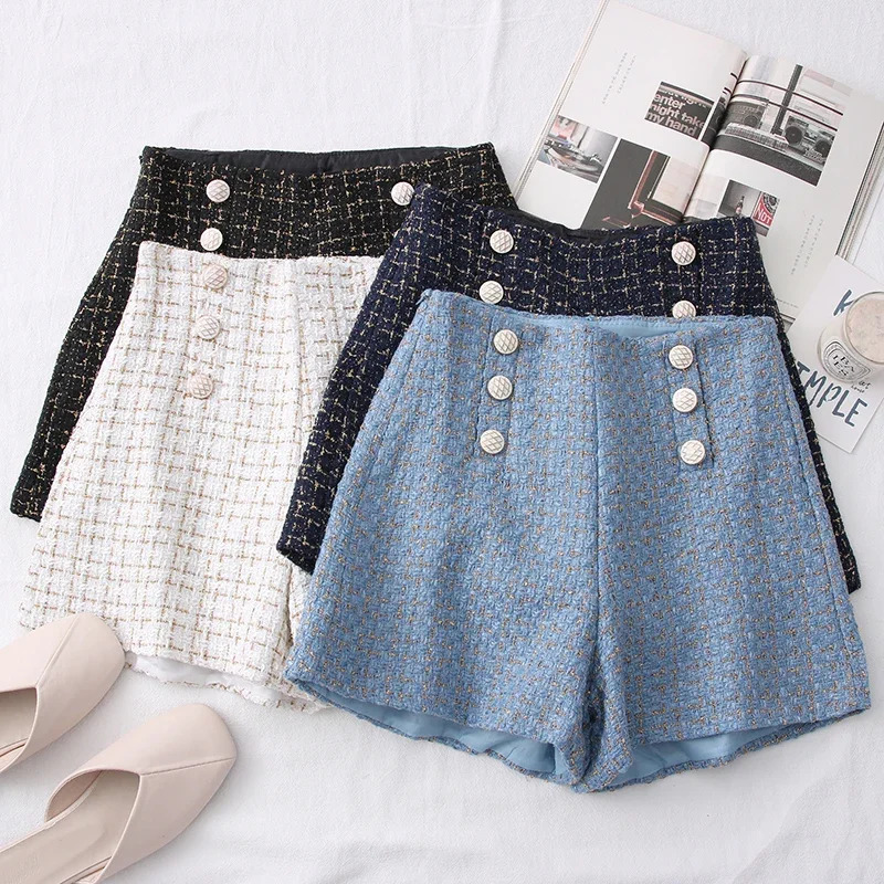 Womens retro tweed high waisted zipper shorts with sequins checkered buttons ultra-thin A-line shorts autumn and winter office wide leg shorts 241206