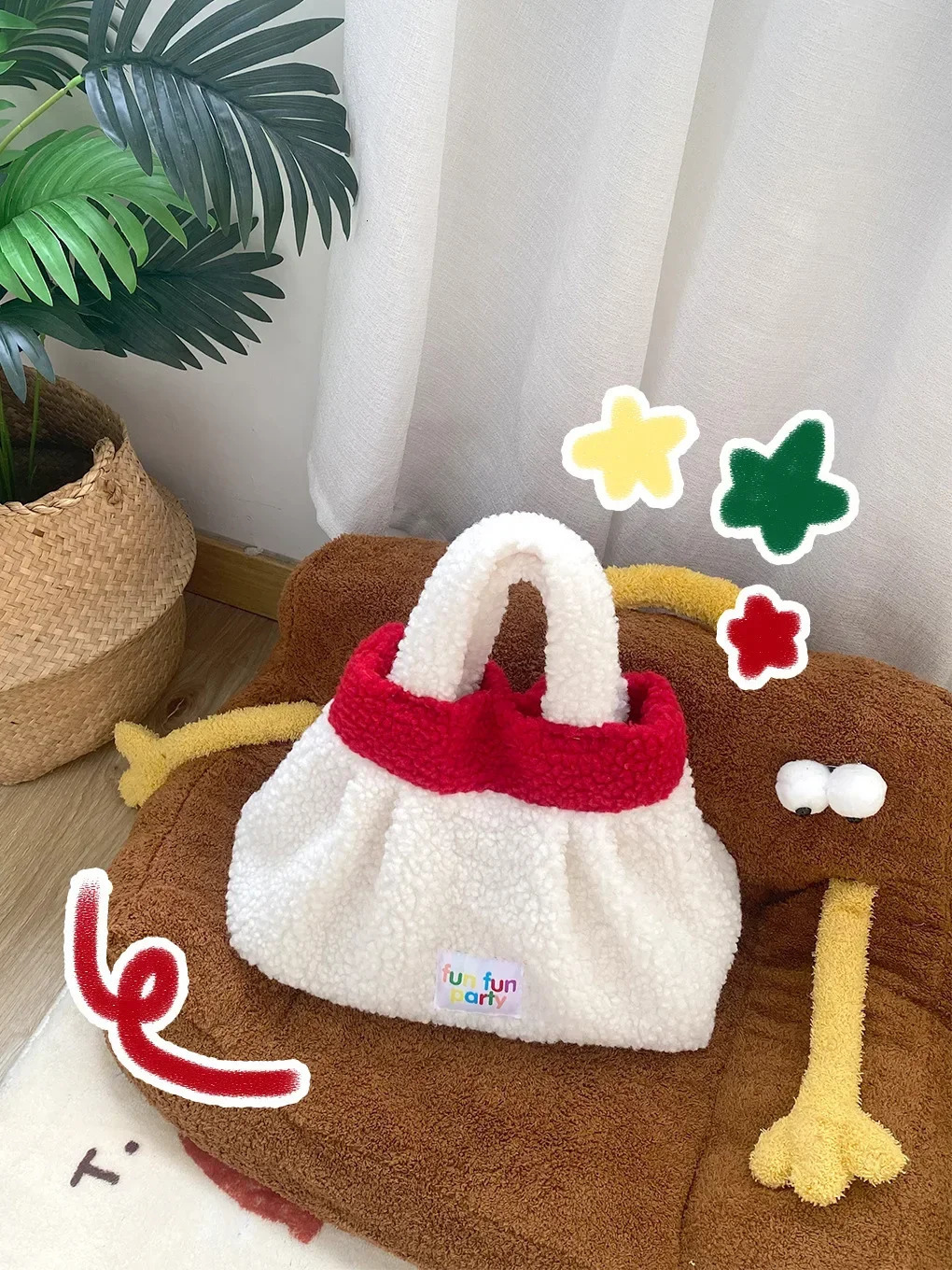 Cute artificial cashmere womens handbag holiday dinner womens handbag soft plush womens letter printing party top handbag 241205