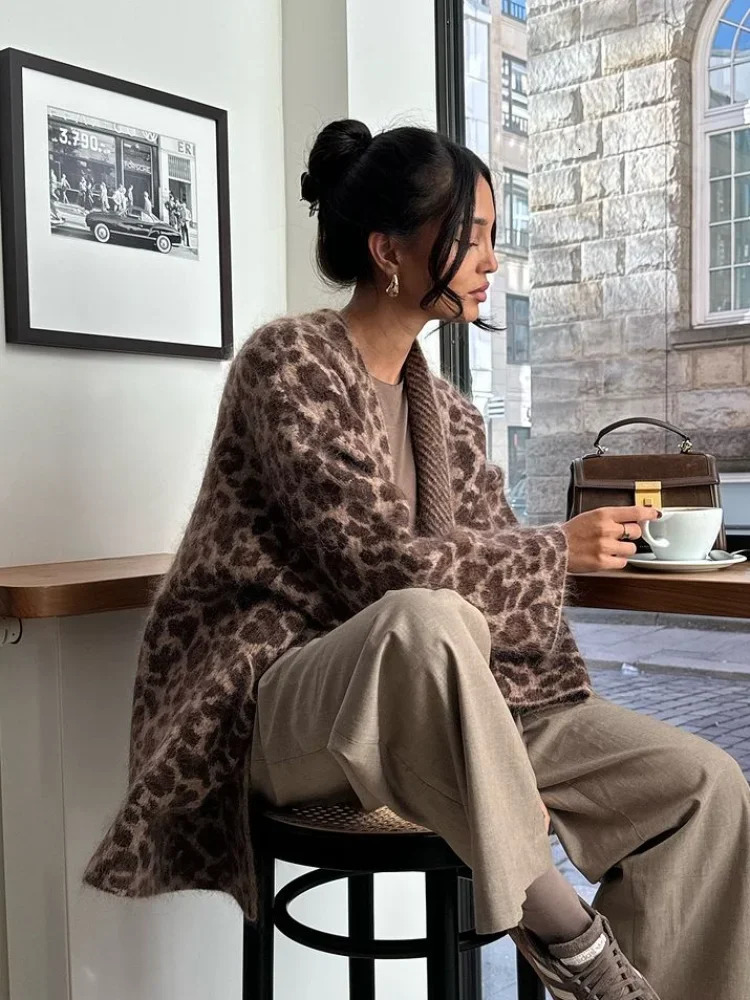 Fashion Leopard Print Mohair Knit Cardigan Women Casual Loose Pockets Long Sleeve Sweater Lady Front Open Commute Tops 241203