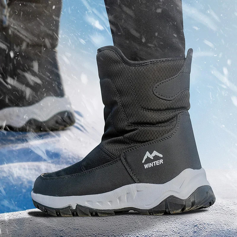 Winter couple boots outdoor travel snow zipper anti slip CottonShoes velvet warm and cold resistant casual 241206