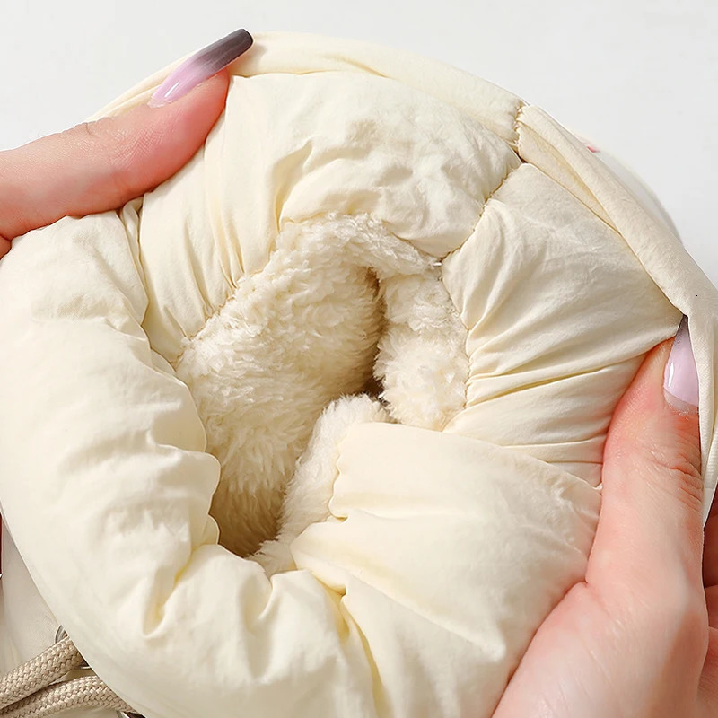 QYCKABY Womens Fur Snow Boots Thick Platform Foot Boots Womens Classic Plush Warm Boots Free Delivery 241206