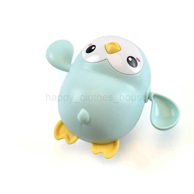 Baby shower toy animal cute penguin classic baby water toy baby swimming chain clockwork toy for kidsXJ241207