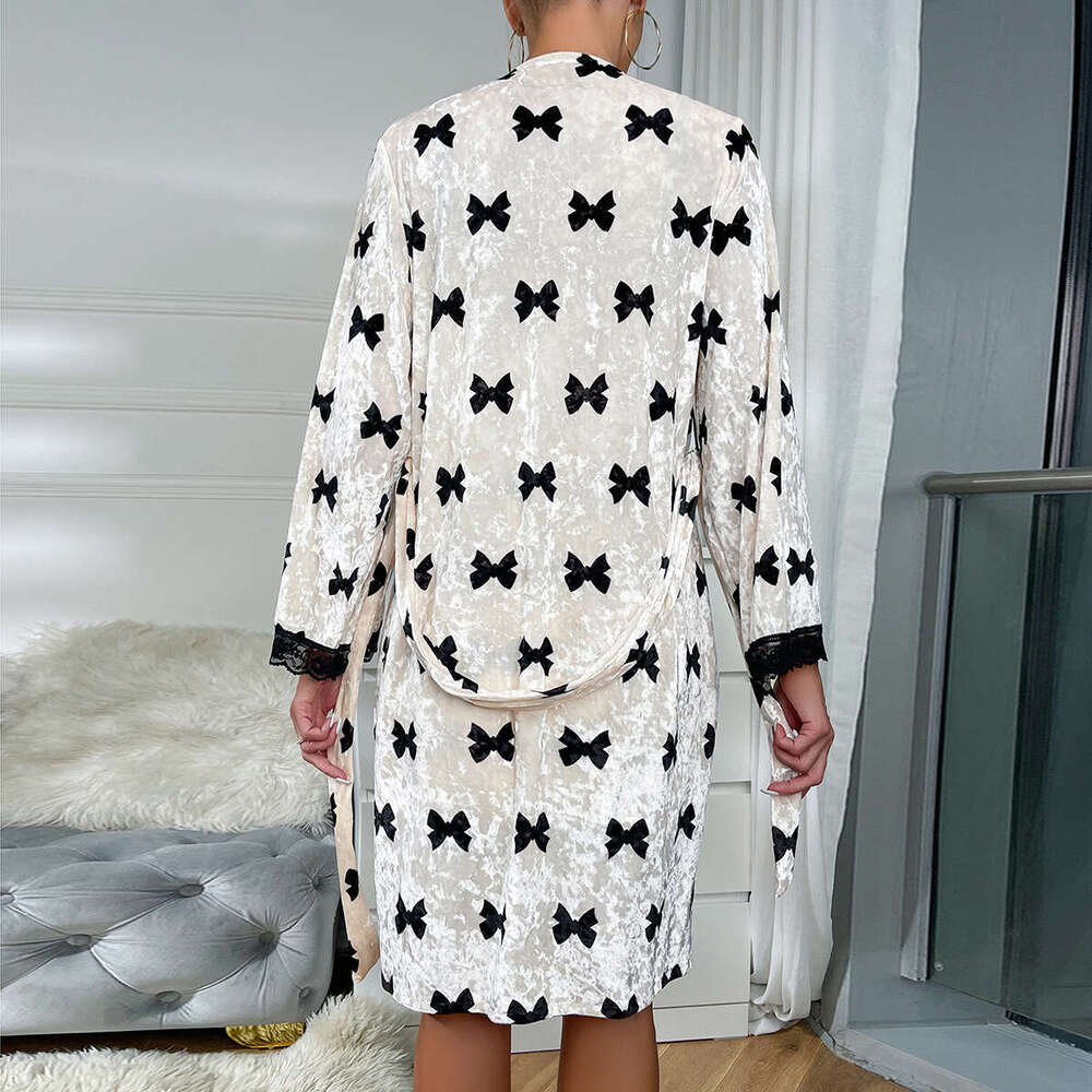 Feiyun autumn and winter velvet women's nightgown sexy suspender lace cardigan home wear bathrobe pajama set 492 2024 new style chic elegant clot