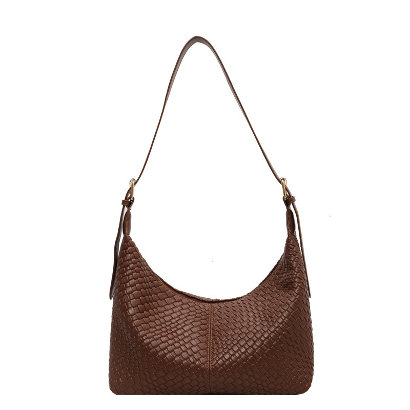 New woven shoulder spring and summer, underarm for women, 2024 new versatile bags, fashionable bucket bags