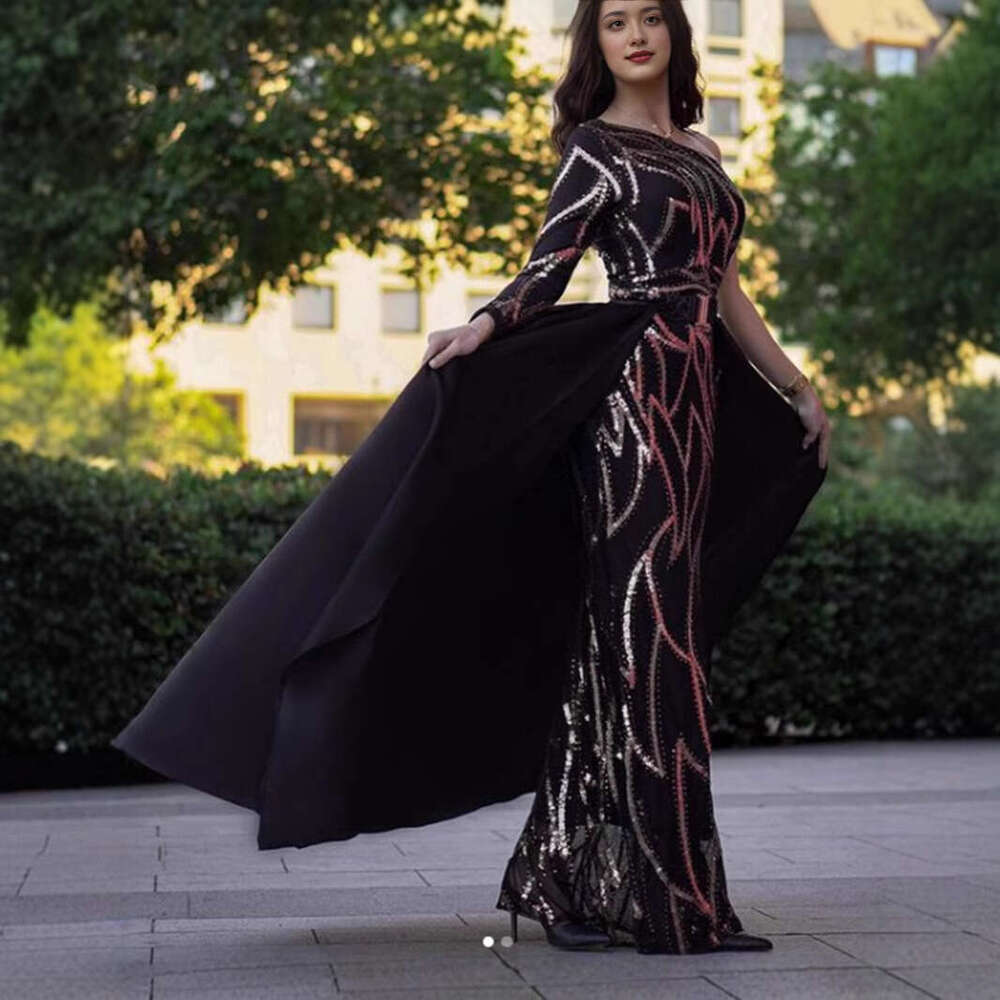 2025 sequin temperament commuting solid color mid waist red suspender type host banquet long dress evening gown 2024 new casual versatile fashion clot