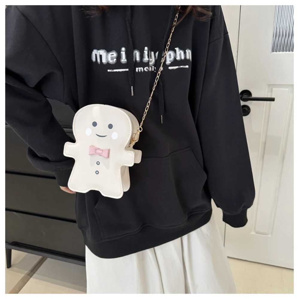 New Carto Gingerbread Man Shaped Crossbody Bags for Wen Shoder Bags Christmas Bag Trend Designer Cute Chain Small Bags Z241207