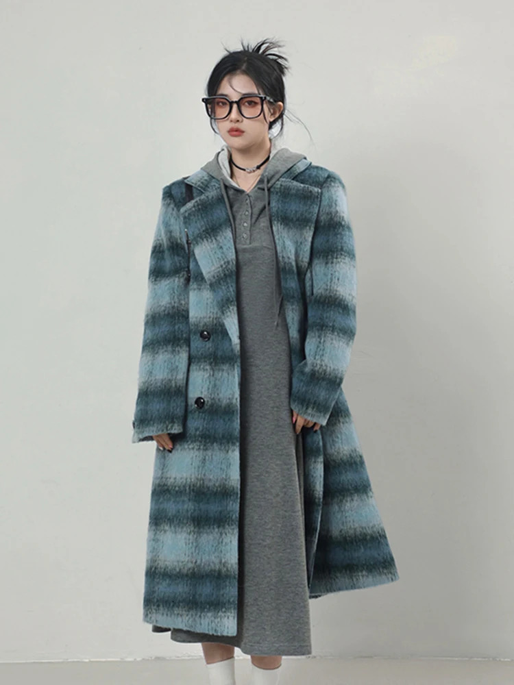 Lautaro winter long warm blue plain woolen jacket suitable for womens shoulder pads double chest Korean fashion 241205