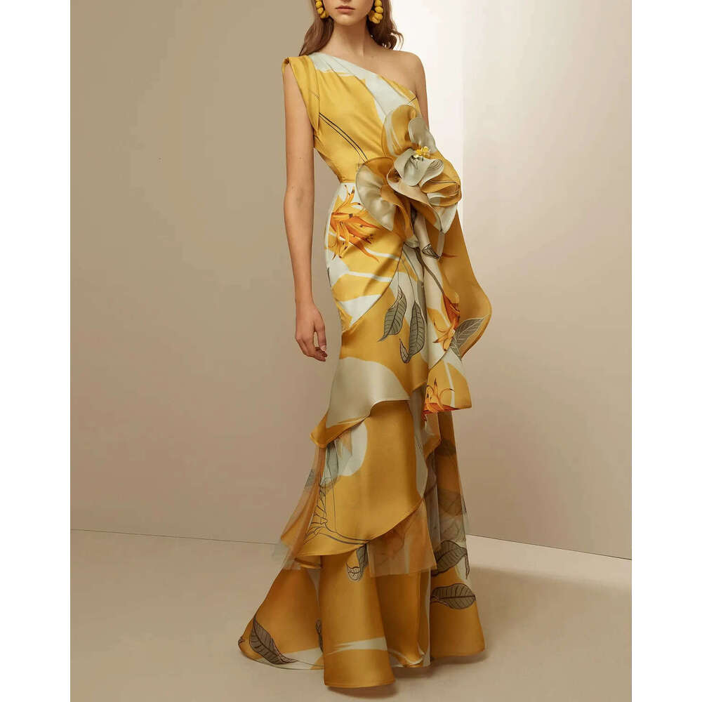 European Summer Style French Retro High Ji Temperament Collection Waist Printed Diagonal Shoulder Dress 2024 New Casual Fashion Trendy Clothing