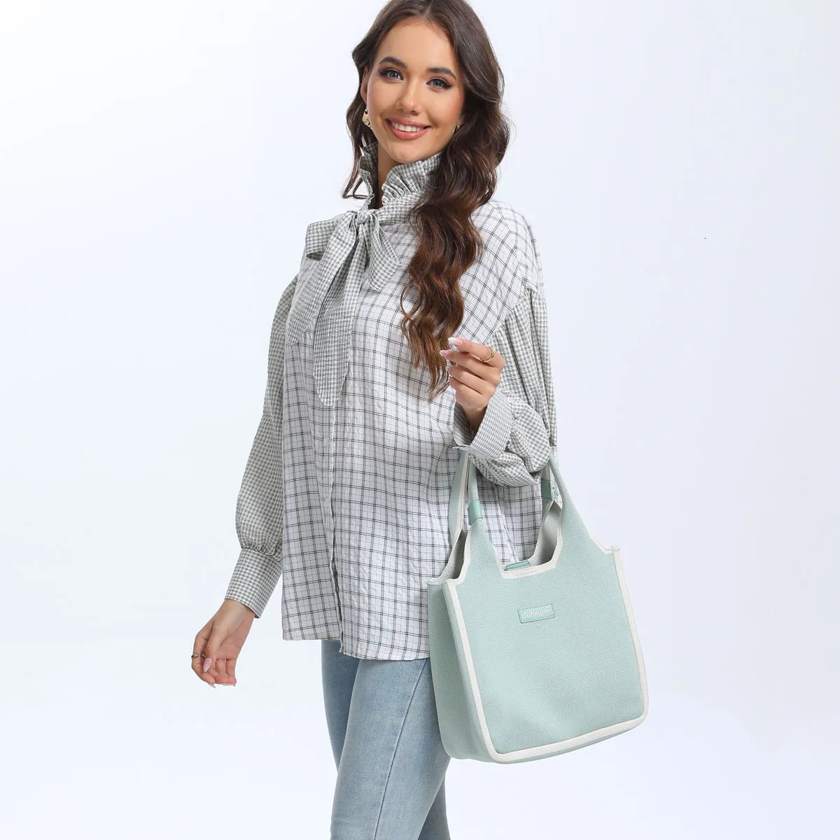 Large capacity portable womens handbag womens white-collar worker shoulder bag fashionable womens handbag 241205