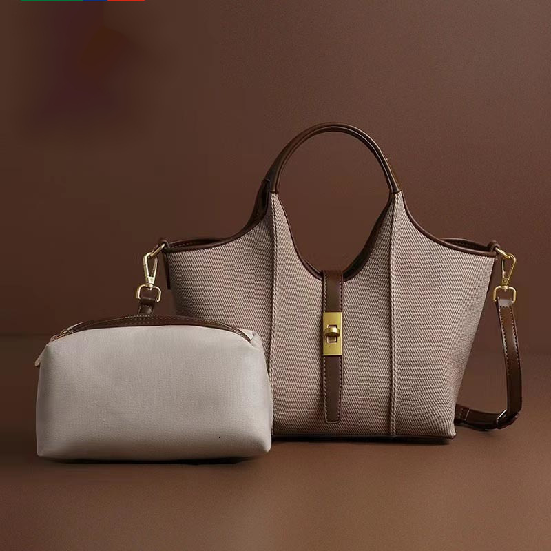 New Fashionable Canvas Large Capacity Vegetable Basket, Bucket Casual Commuting Wing Mother Bag Designer Handbag