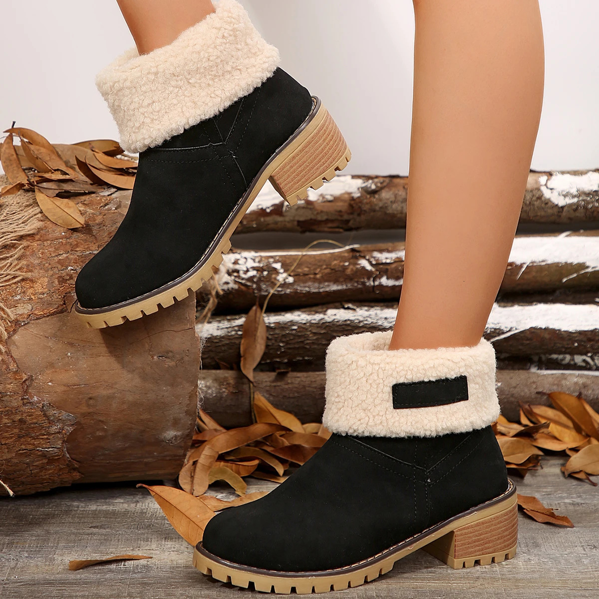 Womens winter snow boots Ankle Western trend comfortable and fashionable fur Plus size available in Moccasin black red green 241206