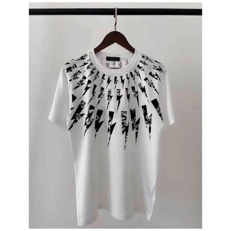 Mens T-Shirts European Street Style Neil Barrett Shirt New Lightning Series Short sleeved Tshirt 100% Cotton T Shirts Top for Women Tees 2025 Fashion