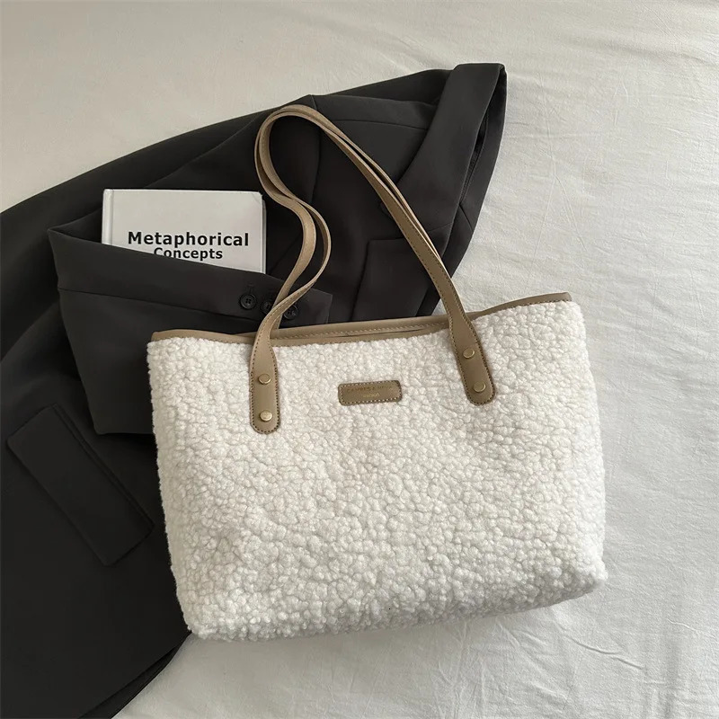 Autumn/Winter Commuting Mao Portable Handbag Fashion Edition Shoulder Bag Large Capacity Plush Bag 241205