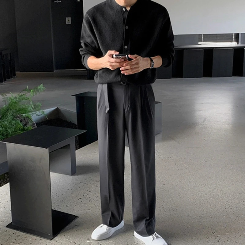 Mens knitted button up cardigan casual long sleeved Oneck solid color retro Korean autumn clothing 2024 item 241206