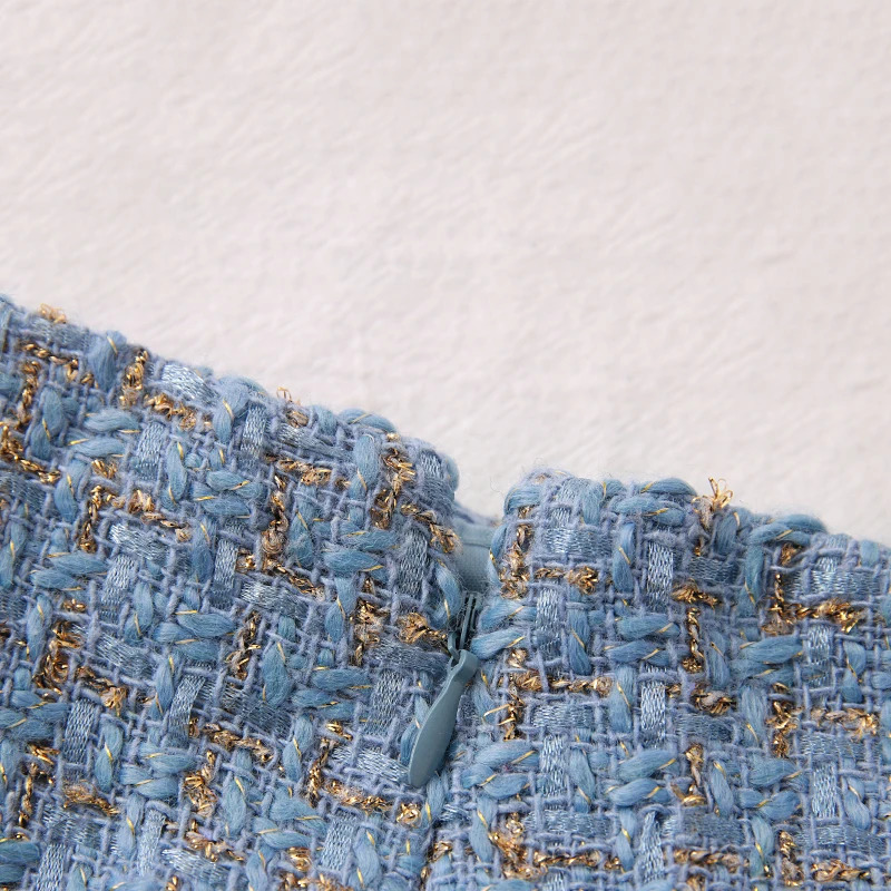 Womens retro tweed high waisted zipper shorts with sequins checkered buttons ultra-thin A-line shorts autumn and winter office wide leg shorts 241206