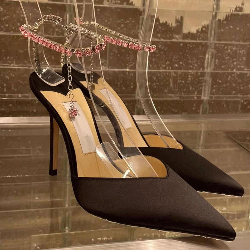 BVJC's new water diamond pointed straight buckle strap toe sandals with women's slim heel design, niche high heels