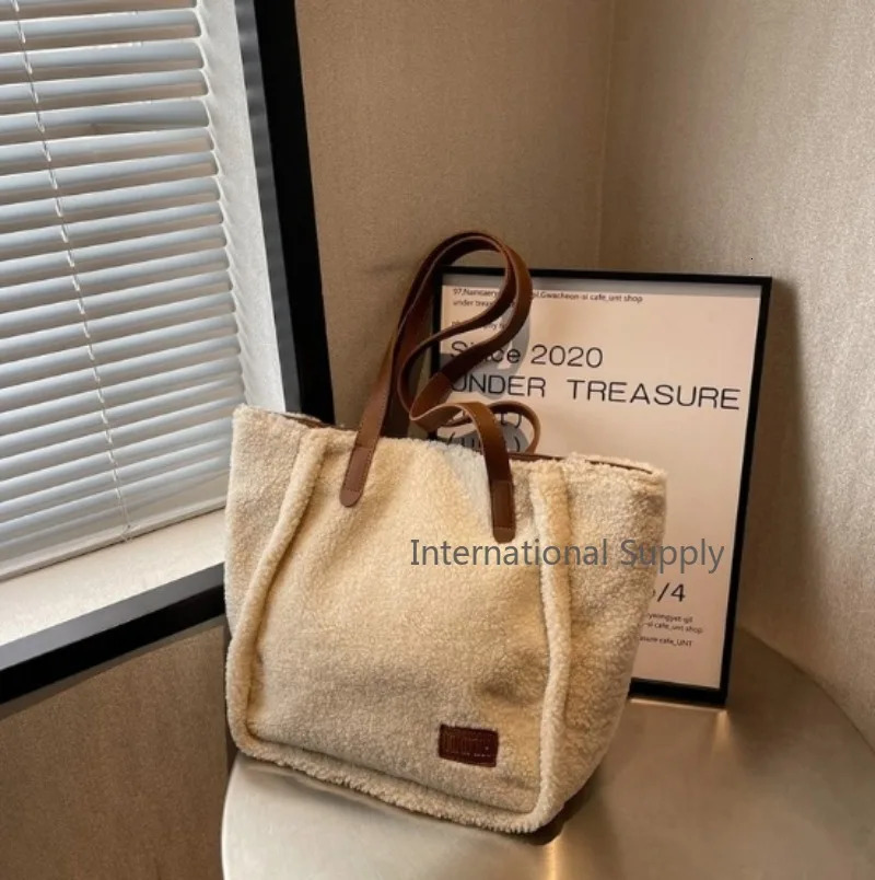 Cashmere tote bag womens fashionable faux fur suede shoulder bag womens colorful comparison shopping handbag 241205