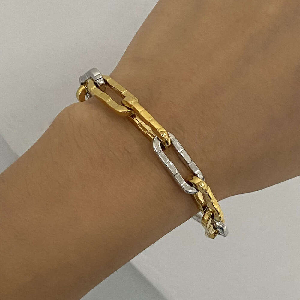 Classic Bracelet for Women Bangle Stainless Steel Designer Cuff Jewelry Diamond design for Woman Party Gift very nice