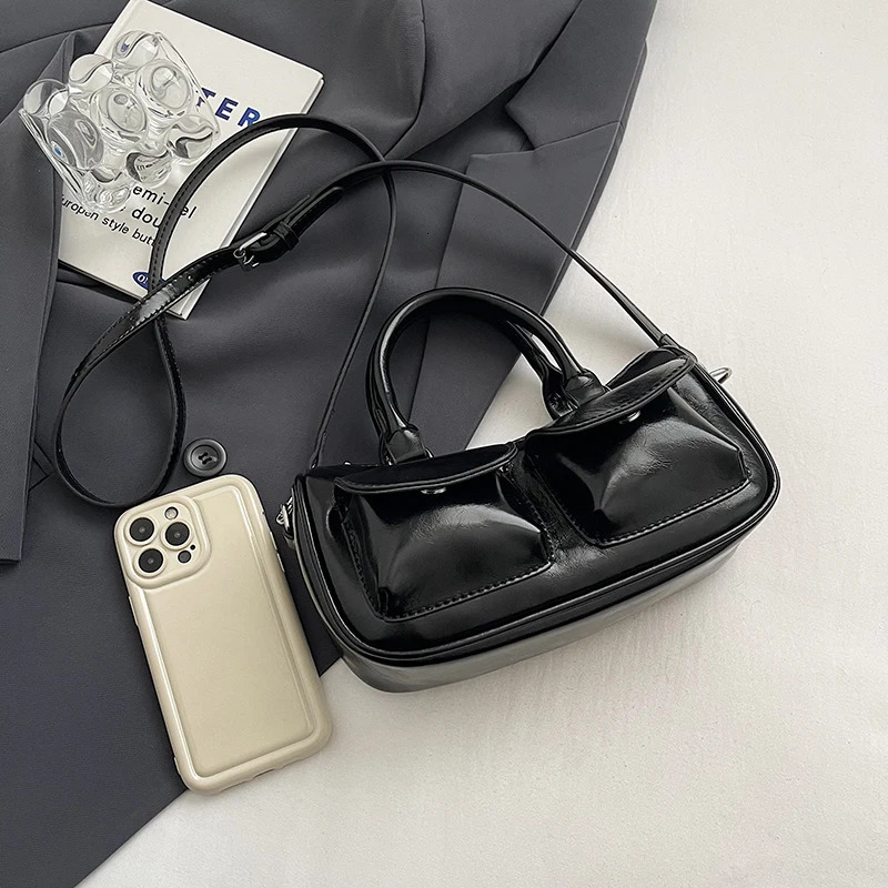 Ladies fashionable small handbag solid color PU retro mail bag autumn and winter single shoulder cross bag 241205