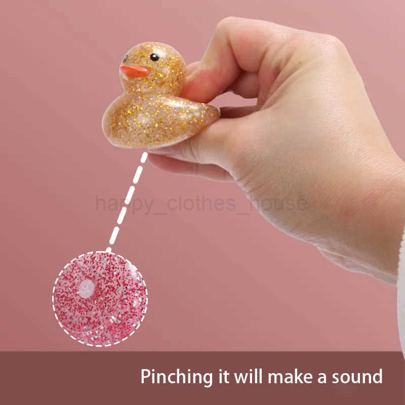6pcs Duck Bathroom Shower Pinching Toys Little Duck Pinch Call Water Toys Summer Beach And Pool Activi Childrens Par GiftsXJ241207