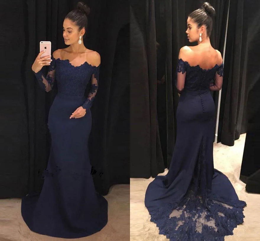 2024 Vintage Navy Blue Off Shoulder Mermaid Bridesmaid Dresses Cheap Long Sleeves Lace Evening Prom Gown Sexy Wedidng Guest Gown