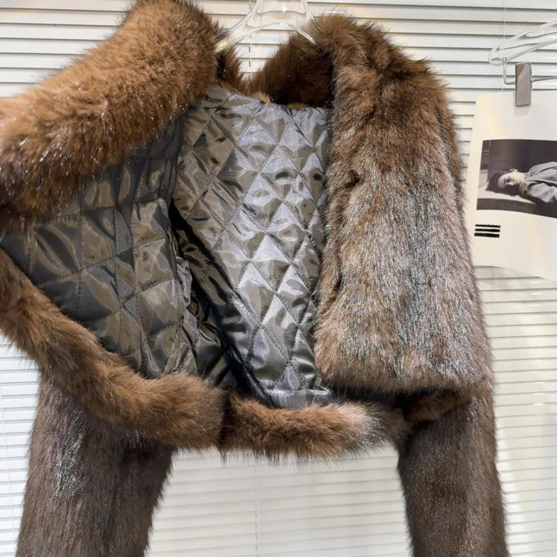 DEAT womens coat artificial fur hooded cotton pad thick wrapped womens brown environmentally friendly jacket winter 11A01577 241202