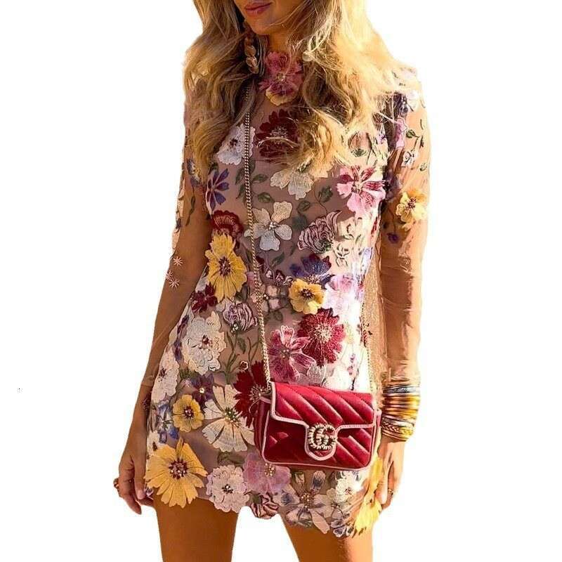 direct sales European American three-dimensional wer mesh lace embroidery wrapped hip slimming and sexy dress 2024 new casual versatile fashion clothi