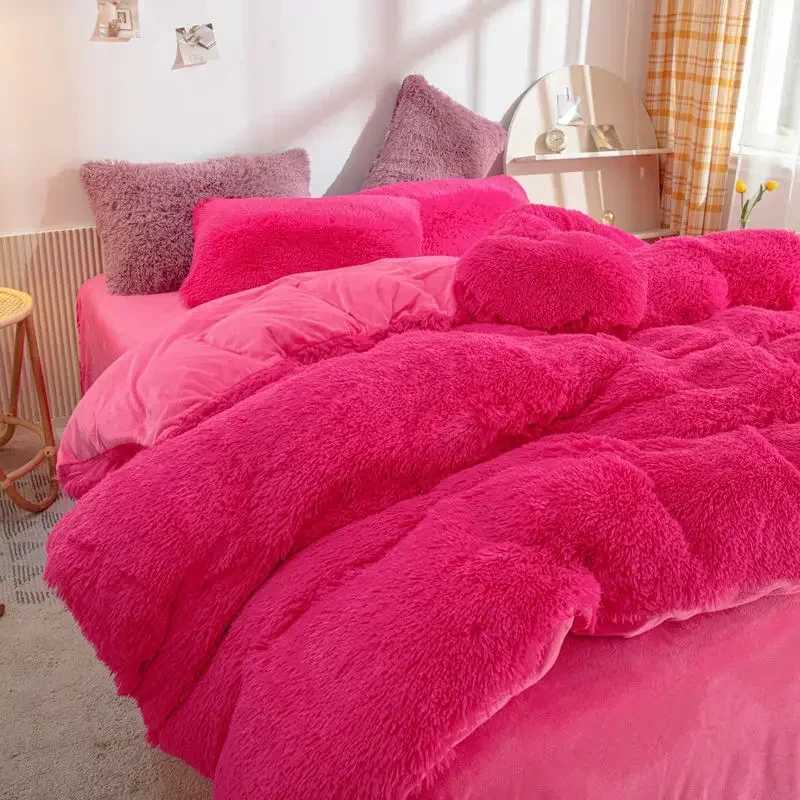 Plush Fluffy Cover Bed Sheet case Luxury Ultra Sofa Shaggy Crystal Velvet Bedding Comforter Quilt Cover Set 4 PiecesC250122